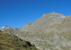 DSC00042-scaled-1280x600-c-default